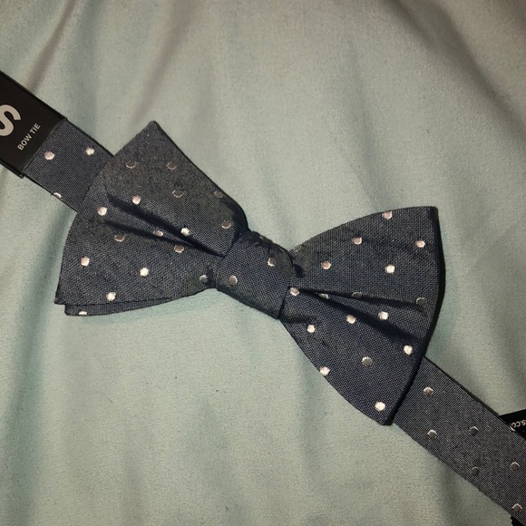 express men bow tie